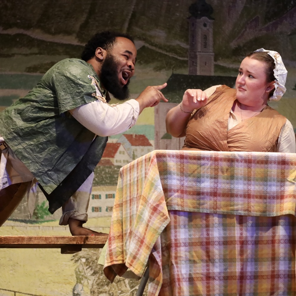 Opera Studio singers in costume performing a scene from Hänsel und Gretel